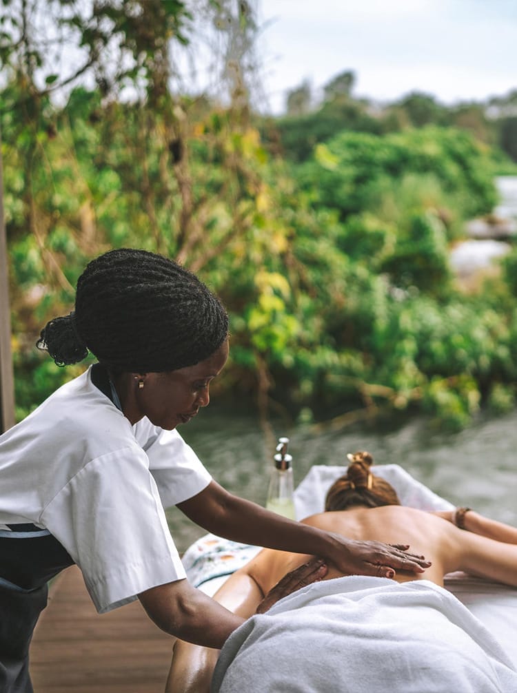 Massage during 3 day Nile Safari