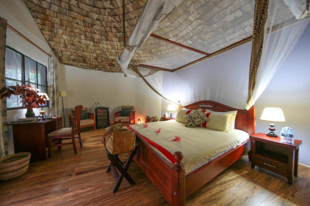 Honeymoon-suite-bedroom-2-1024x683-1