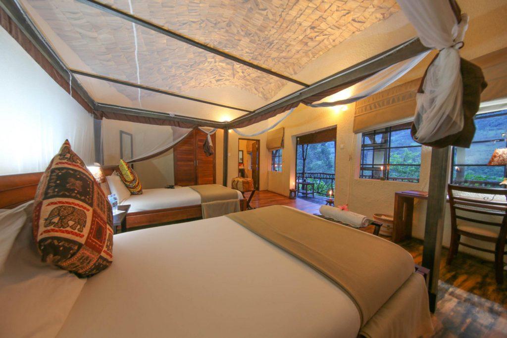 Superior-Suite-Bedroom-1-1024x683-1