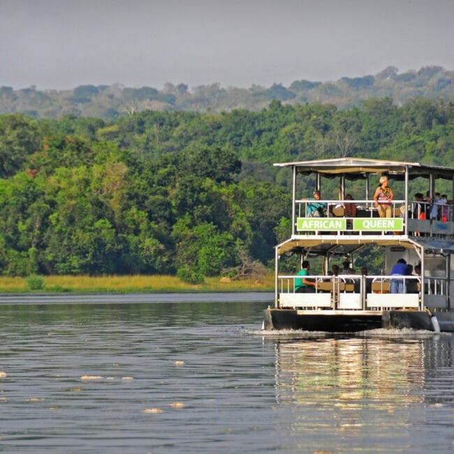 boat-ride-to-bottom-of-falls-scaled