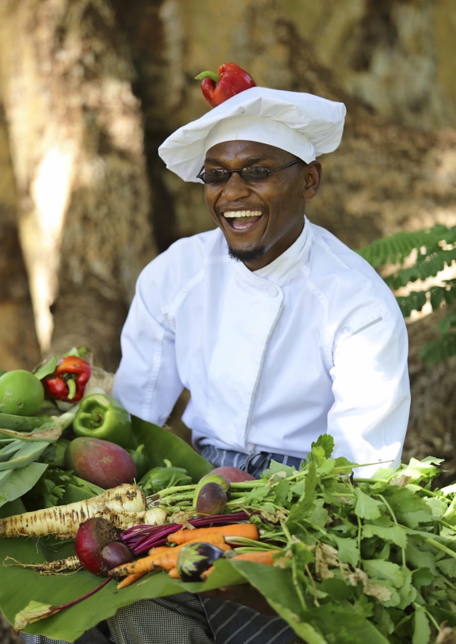 Lewa-Wilderness-2017-88.1-907x1280