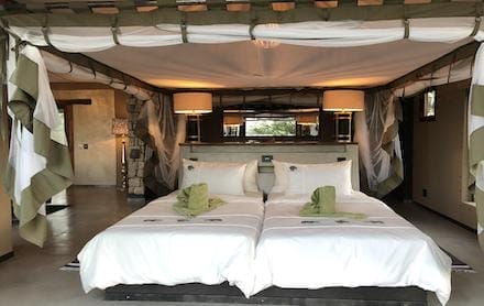 Namibia_Etosha_Oberland_Lodge_Bedroom_440x278