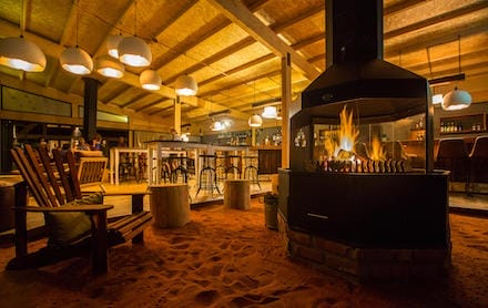 Namibia_Kalahari_anib_bar2_440x278