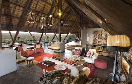 Namibia_Ongava_Lodge_Lounge_440x278