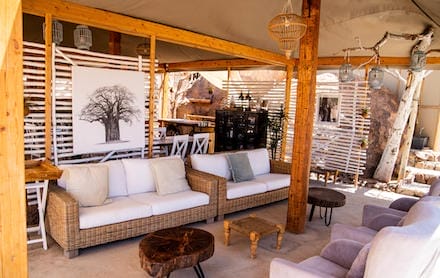 Namibia_Twyfelfontein_Adventure_Camp_lounge_440x278