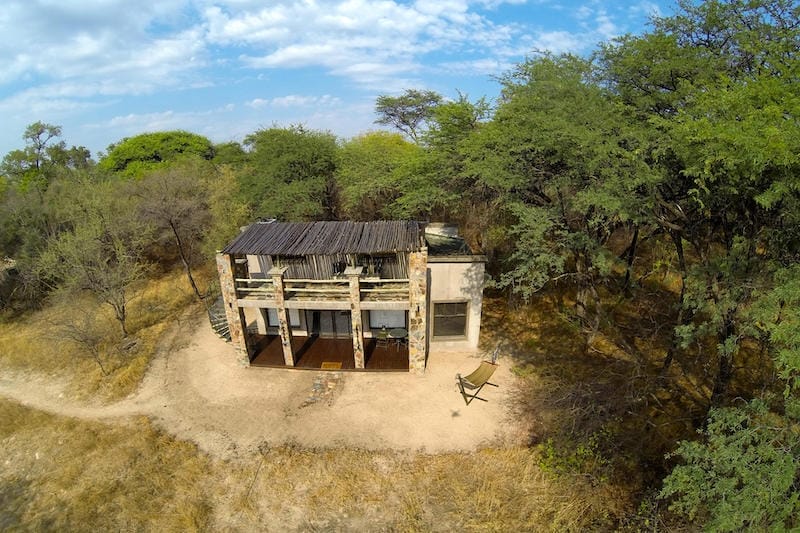 Zimbabwe_Camelthorn_arielvilla_800x533