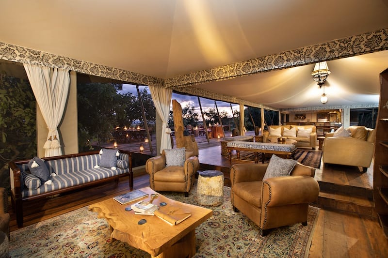 Zimbabwe_TemboPlainsCamp_mainlounge_800x533