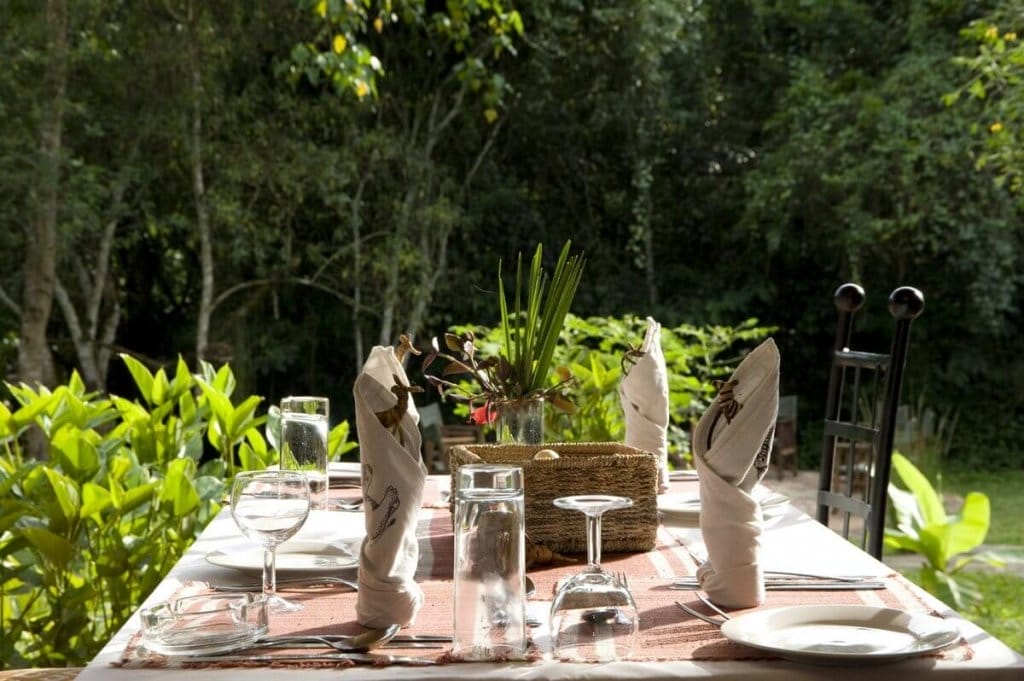 restaurant_table-1024x681-1