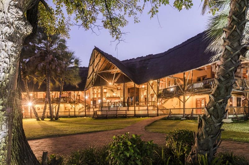 safpar-livingstone-accommodation-david-livingstone-safari-intro-2
