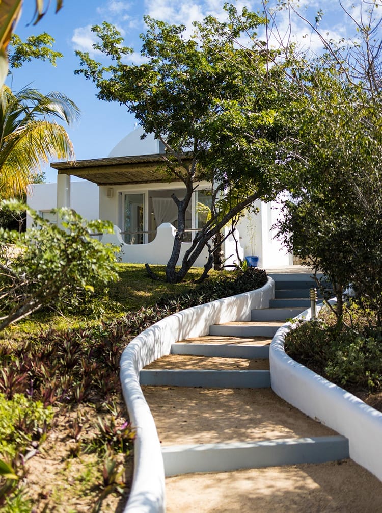 santorini feature | Gamewatchers Safaris