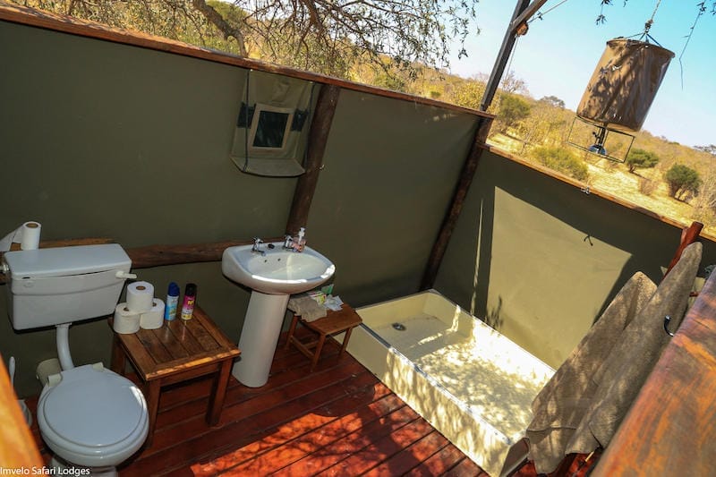 zimbabwe_jozibaninini_bathroom_800x533