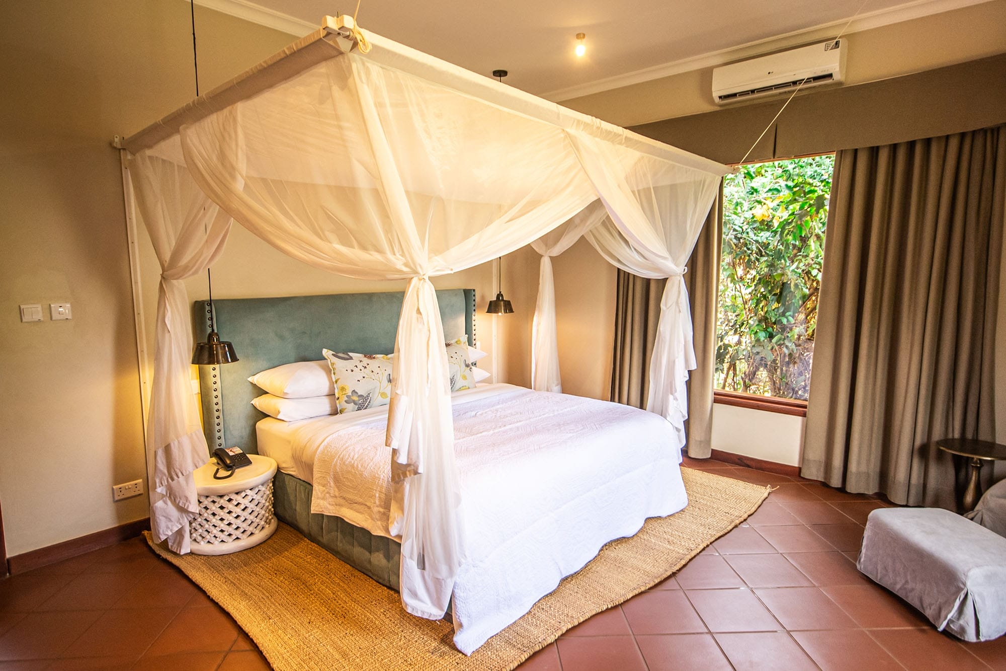 Acacia Farm Lodge