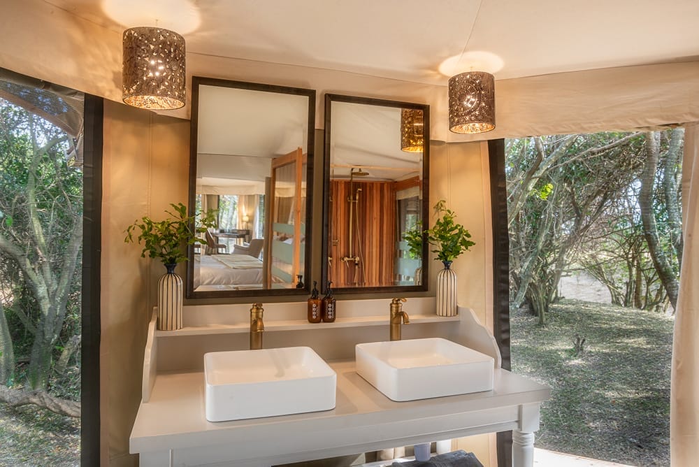 Premium-Suite-Bathroom-(2)