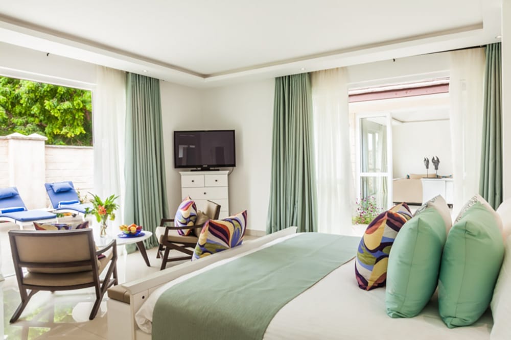 forest villa bedroom