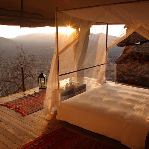 Bedroom-in-Villa-5 | Gamewatchers Safaris terraced bedroom