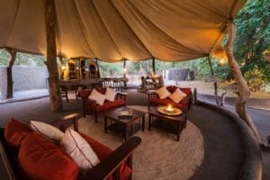 relaxation area with bar