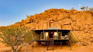 Twyfelfontein Adventure Camp Premium tent