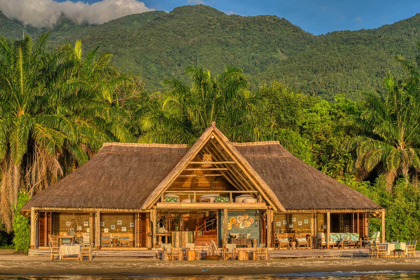 Lounge area Kungwe Beach Lodge