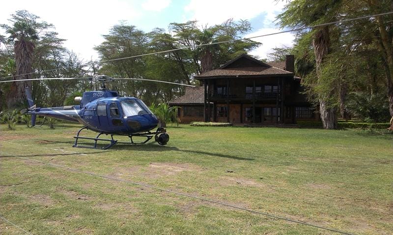 Helicopter in front of Kibo Villa