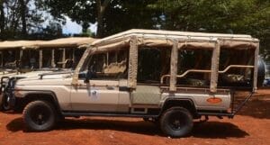 Toyota-Landcruiser-open-sided