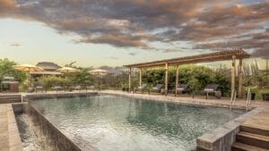 JW Marriott Masai Mara Lodge - pool deck