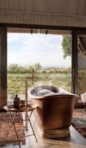 Paradise Plains Bathtub