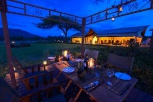 Asanja Moru Camp - Dining at night