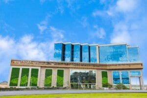 EMARA Ole Sereni Hotel