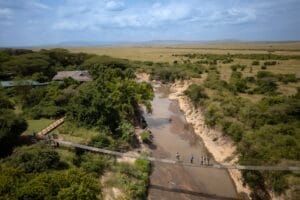 Ilkeliani Camp - Bridge over River