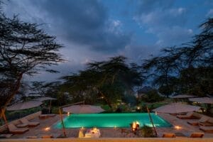 The Cliff - Pool at night