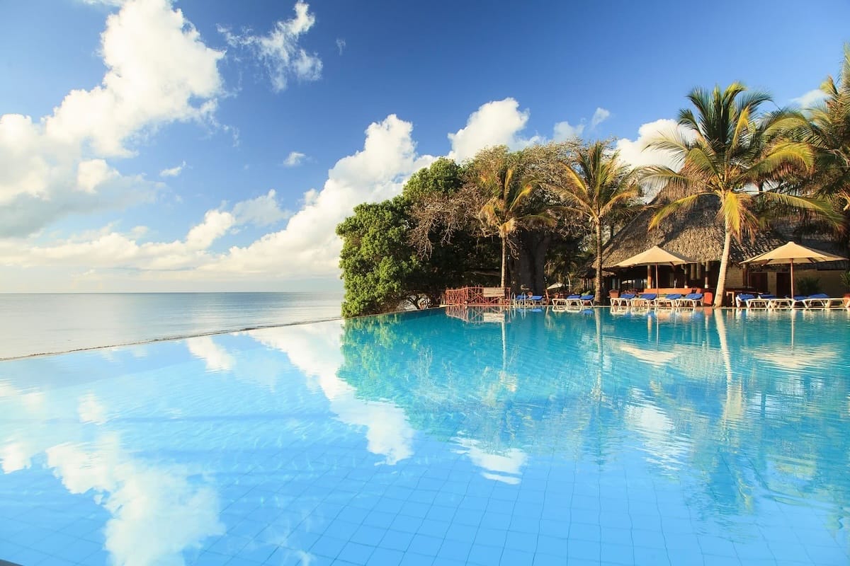 Baobab Beach Resort Kenya - Kola Kola Pool | Gamewatchers Safaris Baobab Beach Resort Kenya - Kola Kola Pool