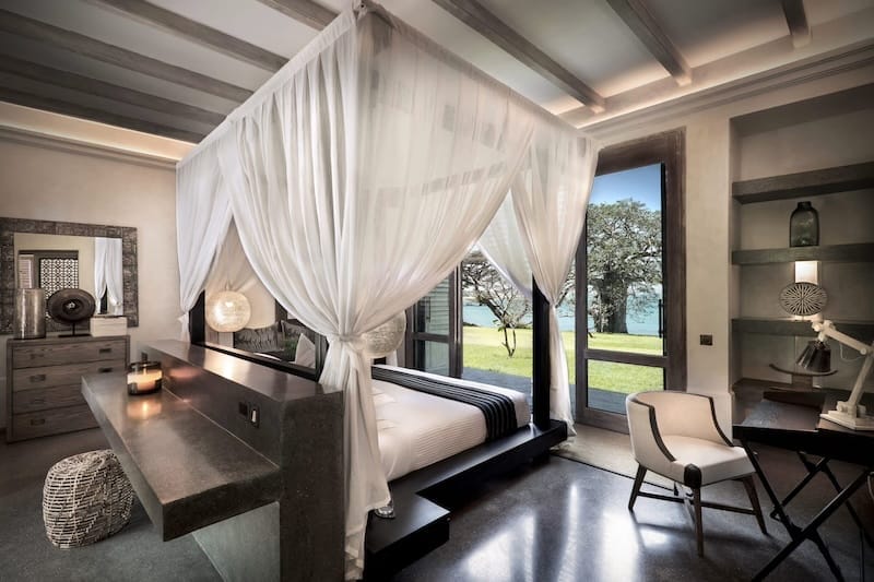 Sirai Beach House - Bedroom