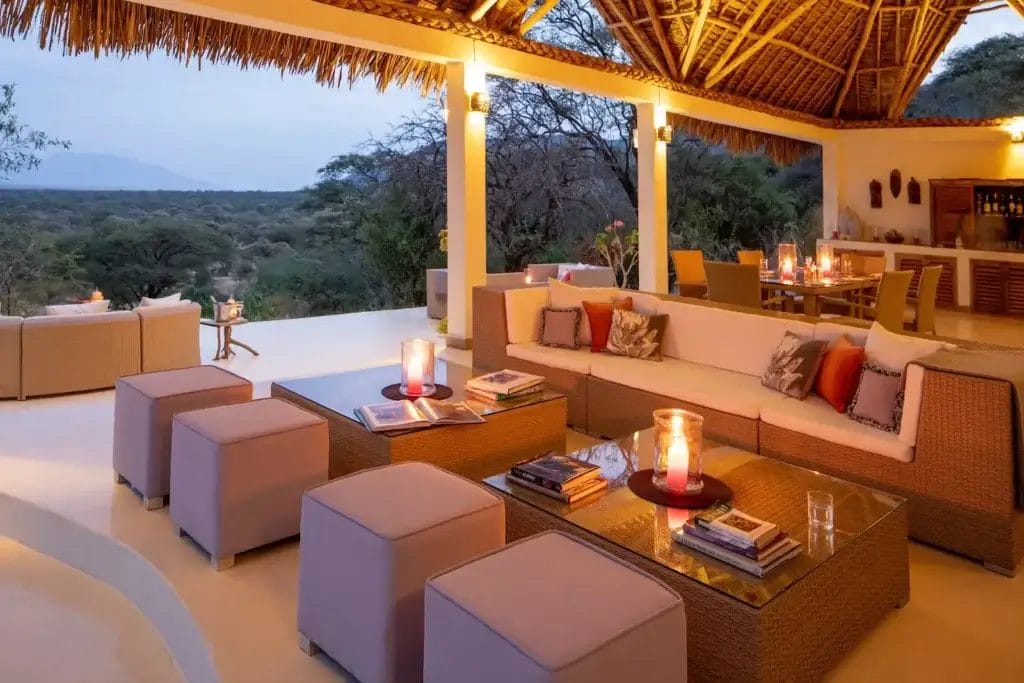 Main area at Lentorre Lodge with beautiful views.