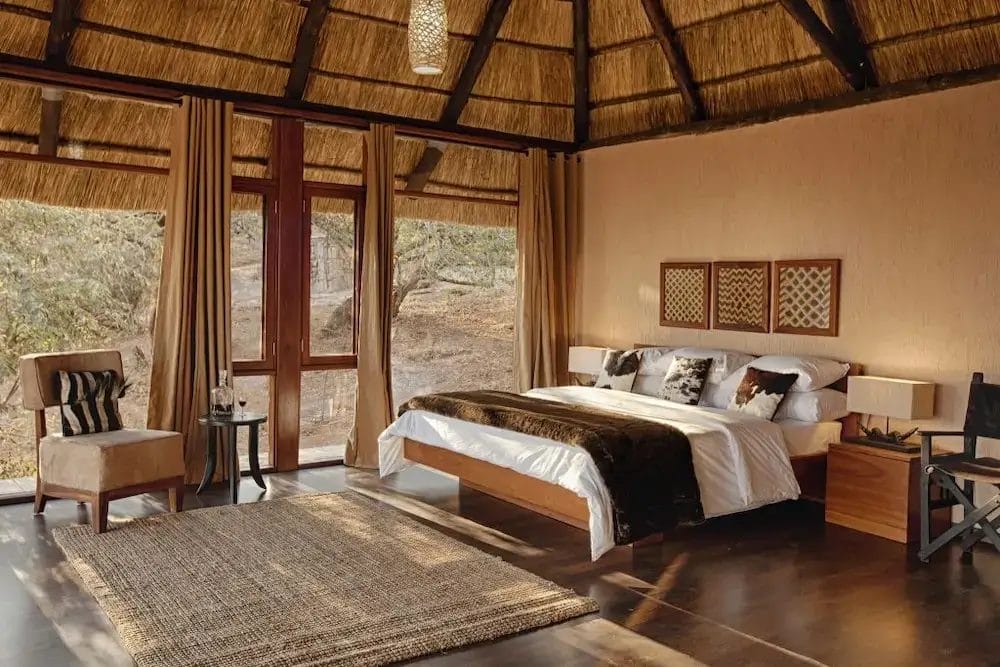 Guest Bedroom with double bed at Ilaroi in Tanzania